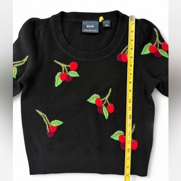 Anthropologie Maeve Puff-Sleeve Cashmere Jumper XS Black with Cherry Print - Picture 10 of 11